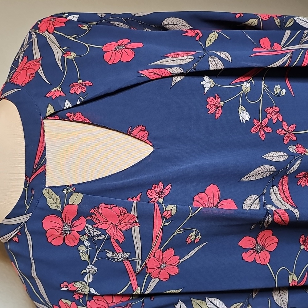 Chelsea & Violet Navy and Red Floral Long Sleeve‎ Dress Large Tie Cuffs - Picture 3 of 9